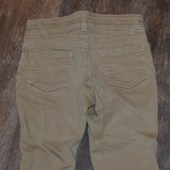 Copper Key Khaki Skinny Pants - Picture 3 of 6
